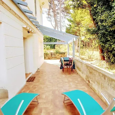 Maison De Charme A 200 Bord De Mer, Terrasse, Jardin- Lesclesdenicole Le Pradet Exterior foto